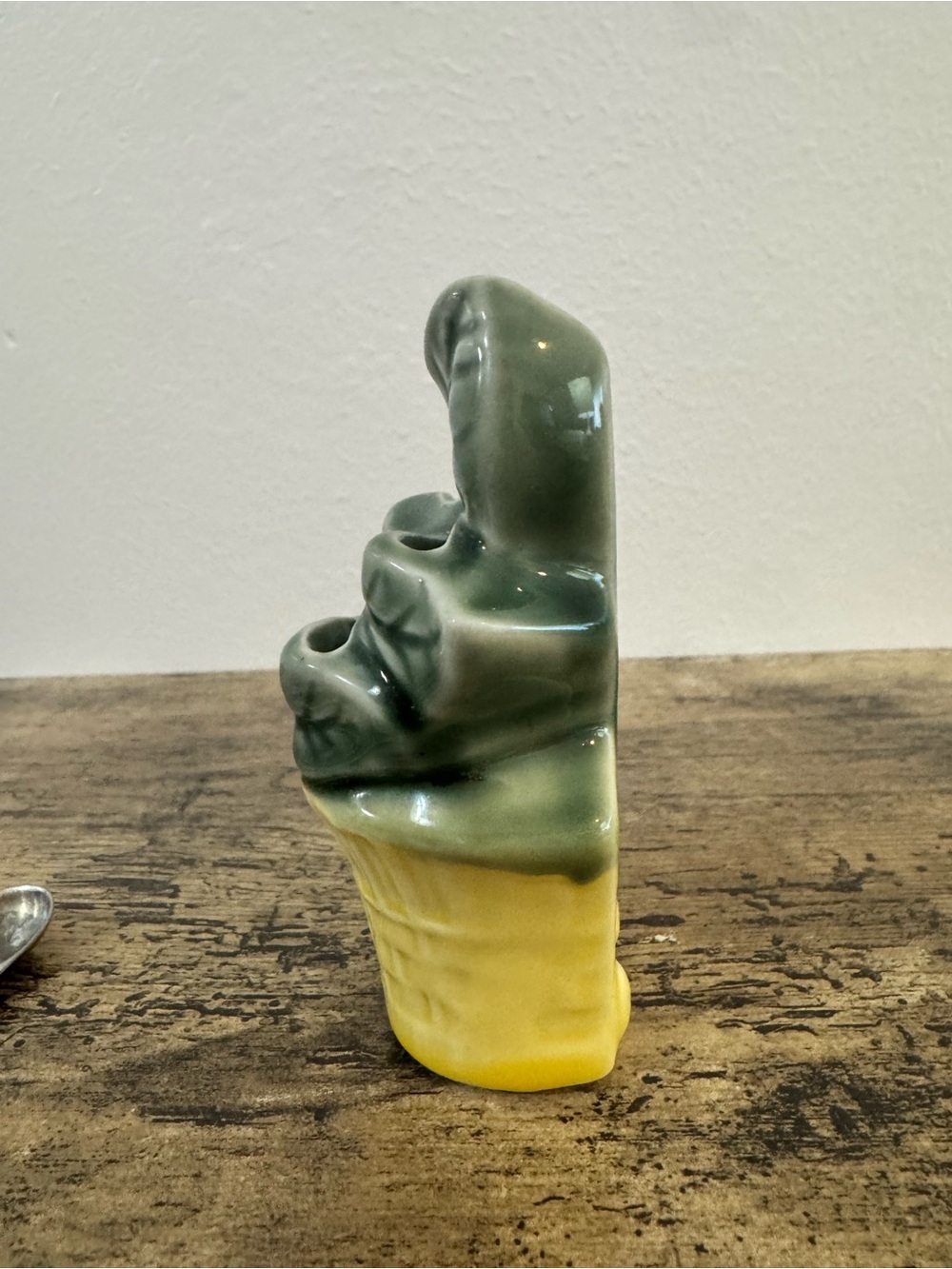 Vintage Ceramic Measuring Spoon Holder Set Green Yellow Retro Kitchen - Picture 8 of 10
